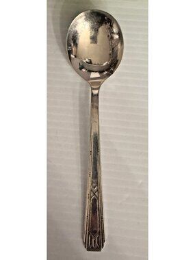 Friendship Medality Oneida  Tudor plate Gumbo Spoon 1932 7"